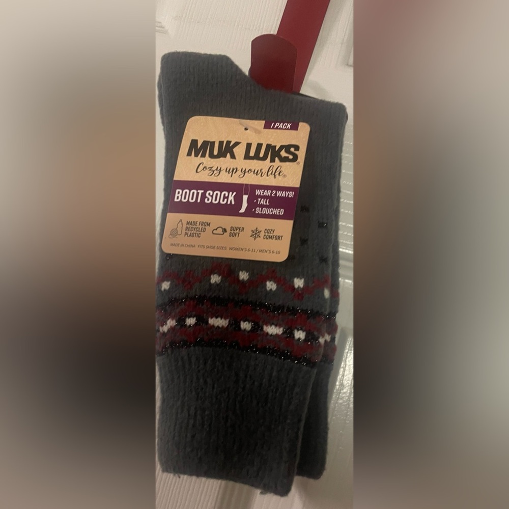 Muk Luks Women’s Gray Boot Socks! NWT!